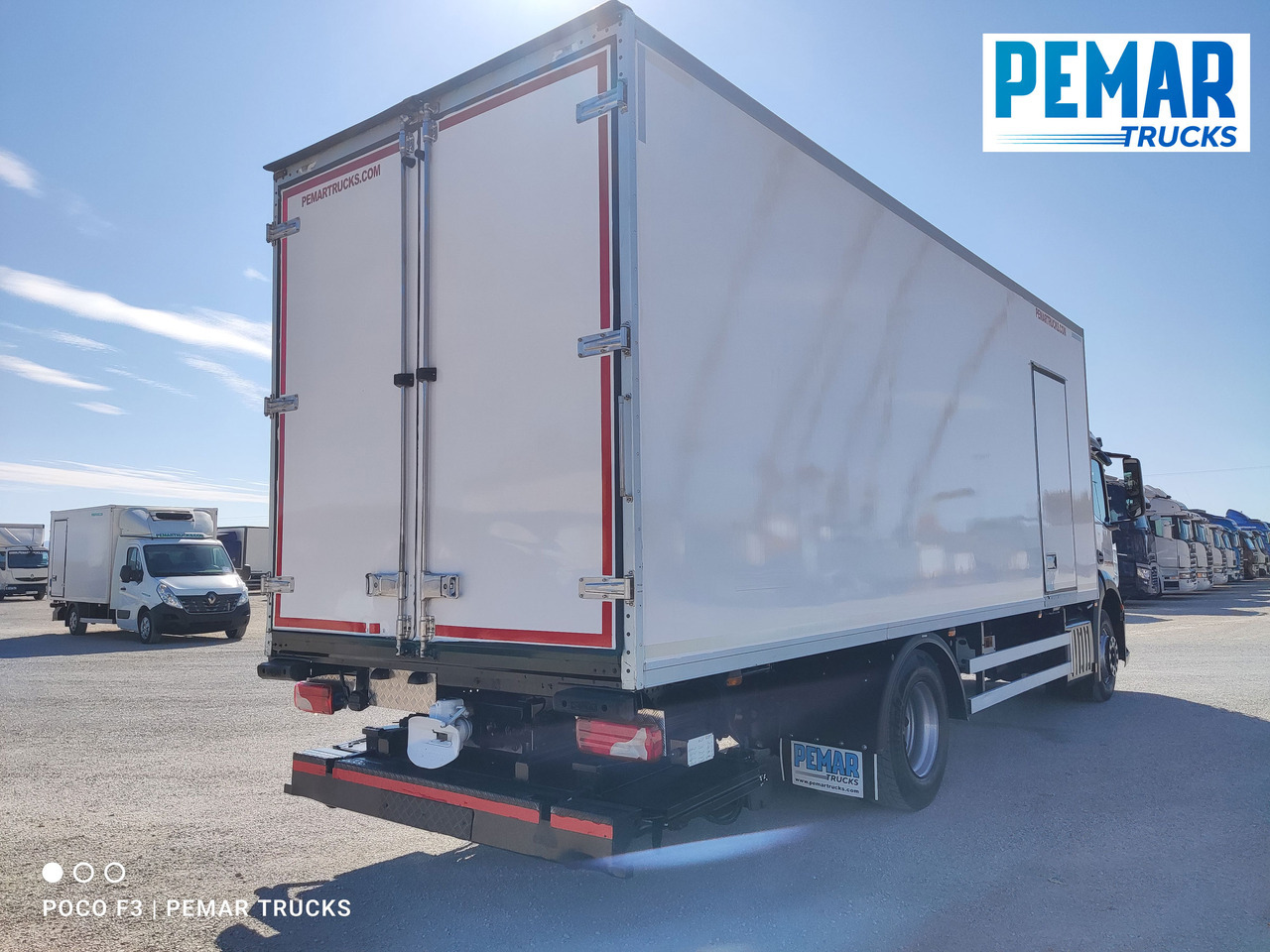 MERCEDES-BENZ MERCEDES BENZ ANTOS 1833 FRIGORIFICO 18T - Рефрижератор вантажівка: фото 5 MERCEDES-BENZ MERCEDES BENZ ANTOS 1833 FRIGORIFICO 18T - Рефрижератор вантажівка: фото 5