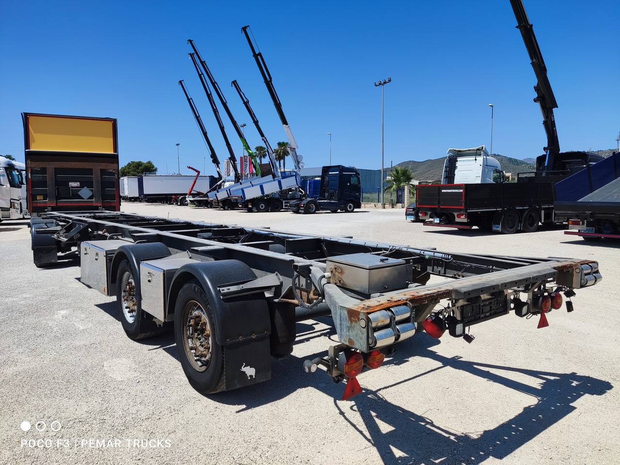 SCHMITZ CARGOBULL KO36 CHASIS MEGATRAILER 4 ejes - Шасі причіп: фото 3 SCHMITZ CARGOBULL KO36 CHASIS MEGATRAILER 4 ejes - Шасі причіп: фото 3