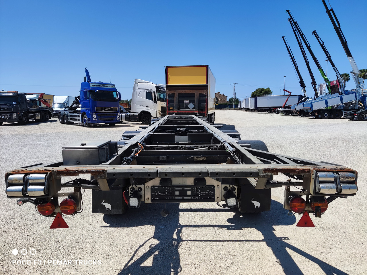 SCHMITZ CARGOBULL KO36 CHASIS MEGATRAILER 4 ejes - Шасі причіп: фото 5 SCHMITZ CARGOBULL KO36 CHASIS MEGATRAILER 4 ejes - Шасі причіп: фото 5