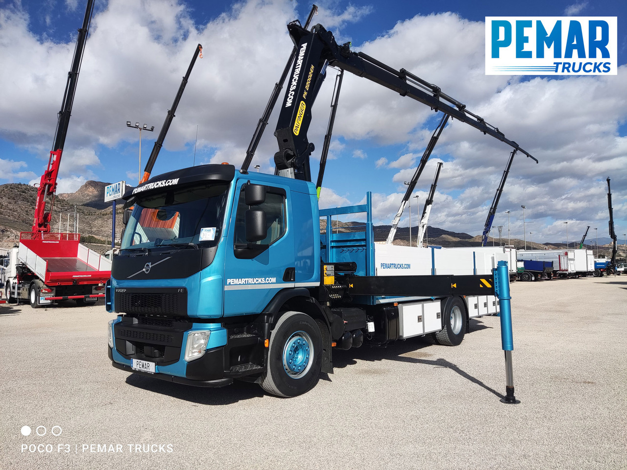 VOLVO FE 320 GRUA CAJA FIJA - Вантажівка з маніпулятором: фото 1 VOLVO FE 320 GRUA CAJA FIJA - Вантажівка з маніпулятором: фото 1
