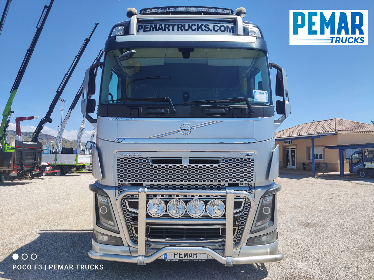 VOLVO FH16 750 8X4 PLATAFORMA CAJA ABIERTA - Бортова вантажівка/ Платформа: фото 2 VOLVO FH16 750 8X4 PLATAFORMA CAJA ABIERTA - Бортова вантажівка/ Платформа: фото 2