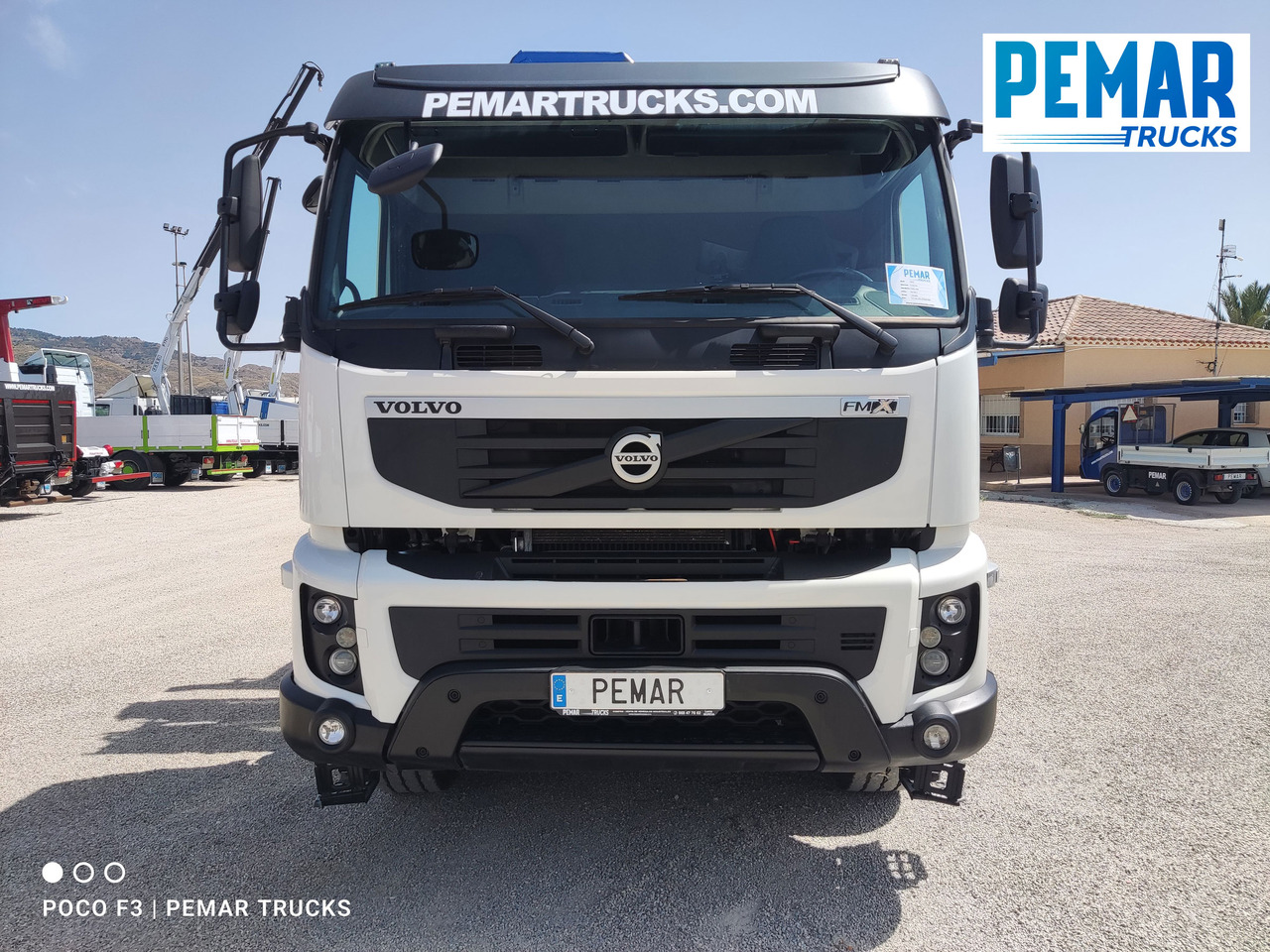 VOLVO FMX 460 8X4 GRUA CAJA FIJA ABIERTA - Бортова вантажівка/ Платформа: фото 3 VOLVO FMX 460 8X4 GRUA CAJA FIJA ABIERTA - Бортова вантажівка/ Платформа: фото 3