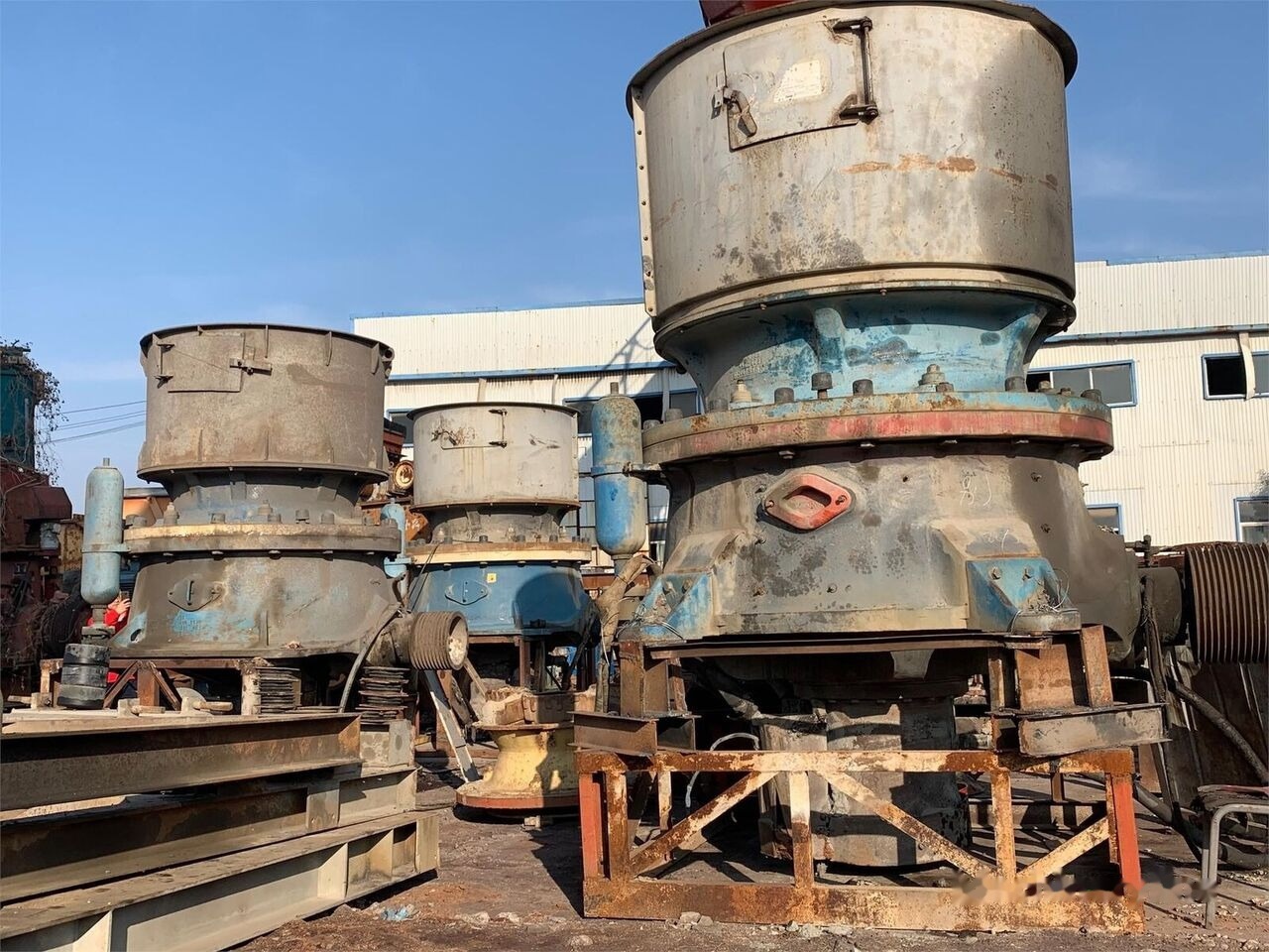 Sandvik CH660 Cone Crusher - Конусна дробарка: фото 1 Sandvik CH660 Cone Crusher - Конусна дробарка: фото 1