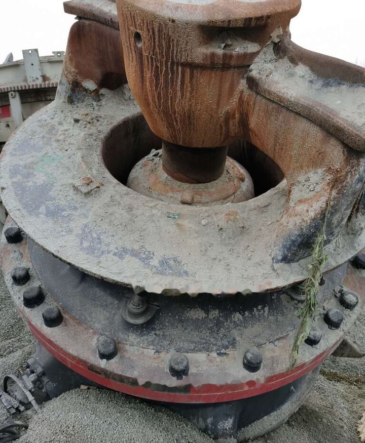 Sandvik CH660 Hydrocone - Конусна дробарка: фото 3 Sandvik CH660 Hydrocone - Конусна дробарка: фото 3