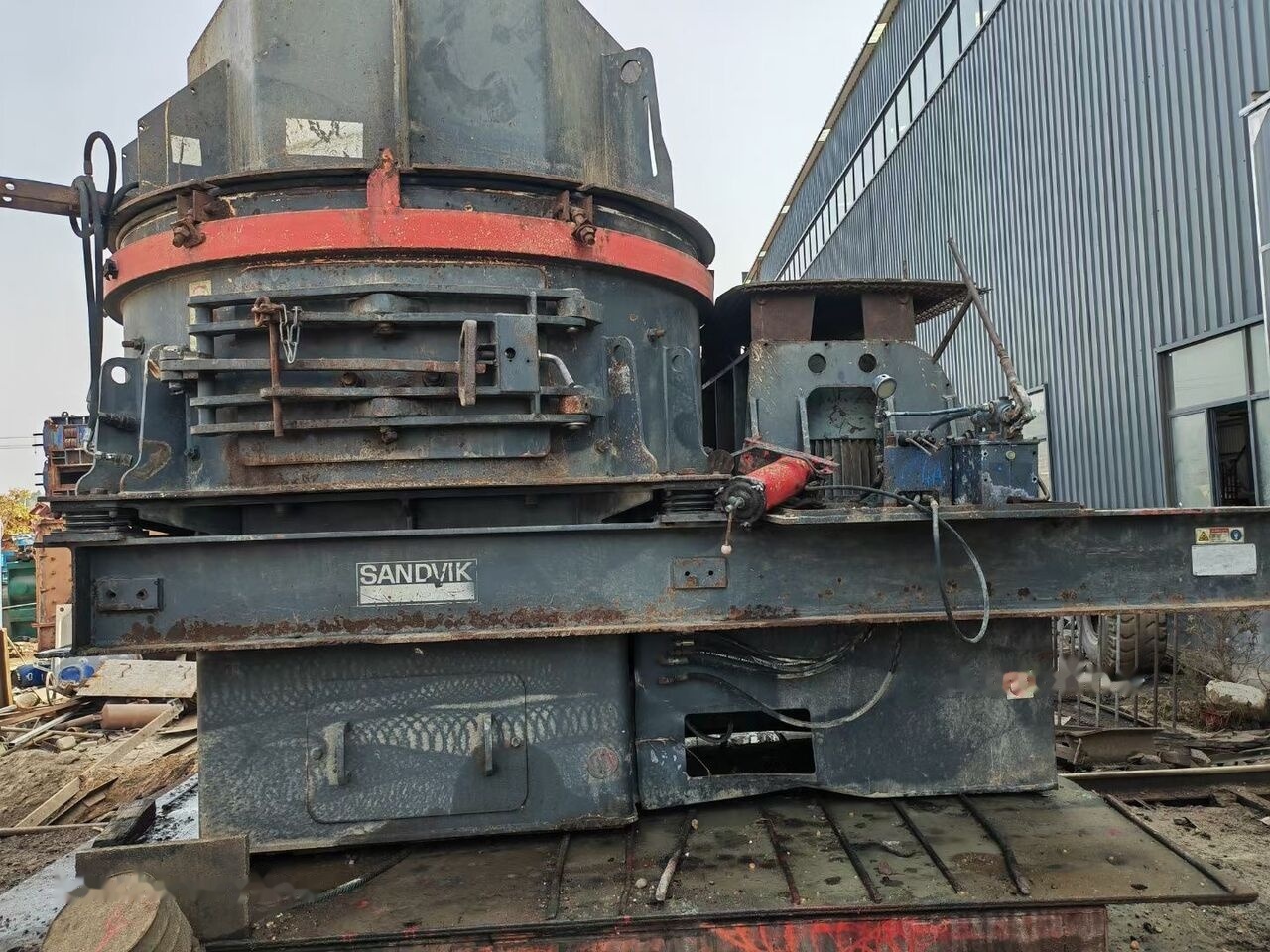 Sandvik CV117 VSI Crusher - Ударна дробарка: фото 1 Sandvik CV117 VSI Crusher - Ударна дробарка: фото 1