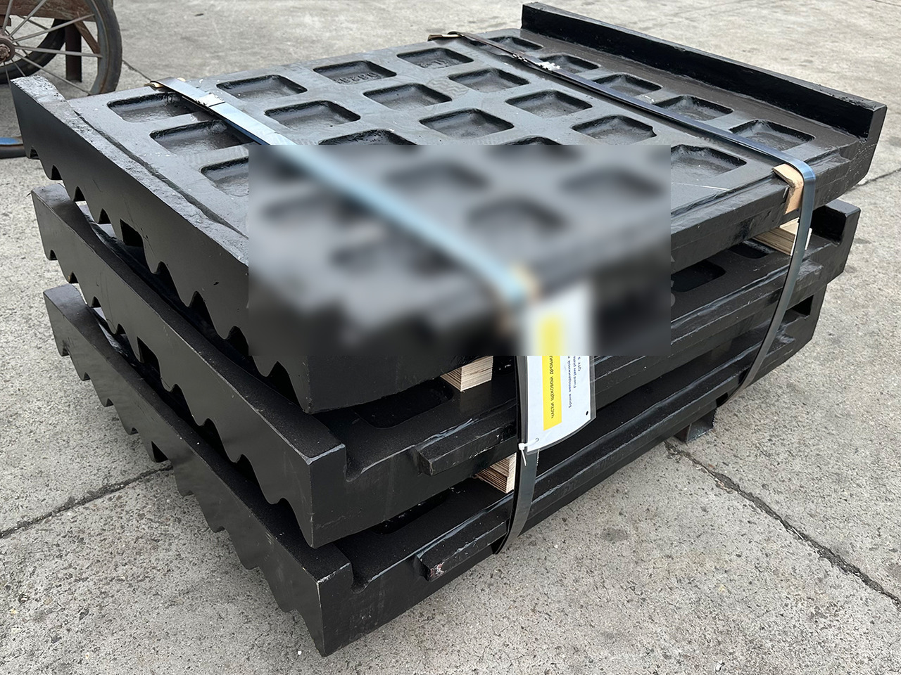 KINGLINK High Manganese Steel Fixed Jaw Plates 17003346 for CT2036 Jaw Crusher - Запчастини в категорії Будівельна техніка: фото 5 KINGLINK High Manganese Steel Fixed Jaw Plates 17003346 for CT2036 Jaw Crusher - Запчастини в категорії Будівельна техніка: фото 5