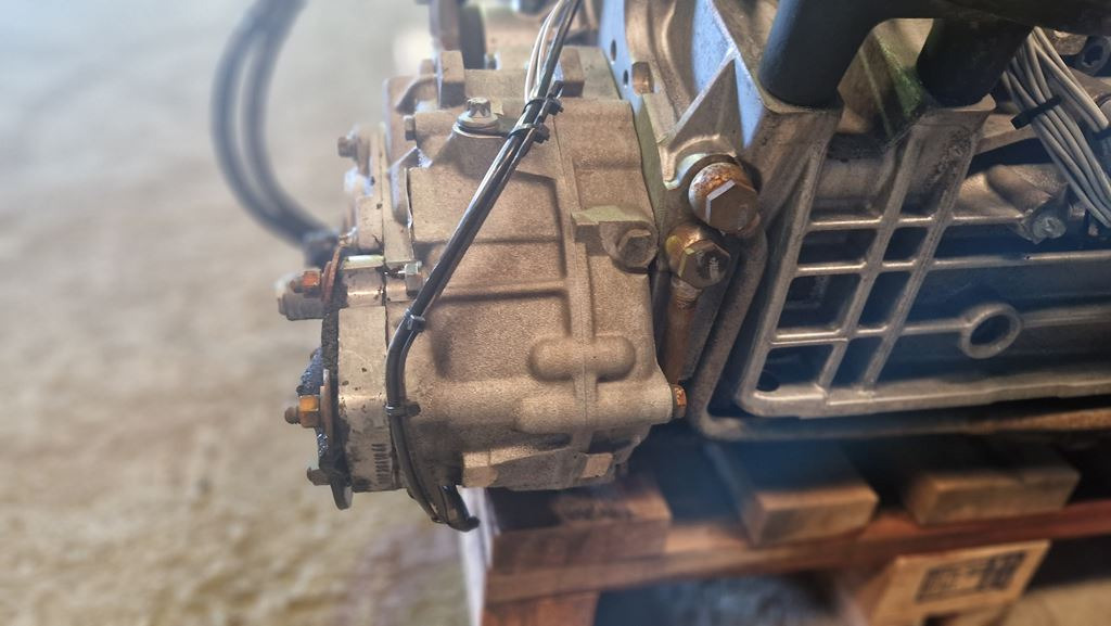 DAIMLER-BENZ AG P.T.O FOR ATEGO G 100-12 - Трансмісія в категорії Вантажівки: фото 3 DAIMLER-BENZ AG P.T.O FOR ATEGO G 100-12 - Трансмісія в категорії Вантажівки: фото 3