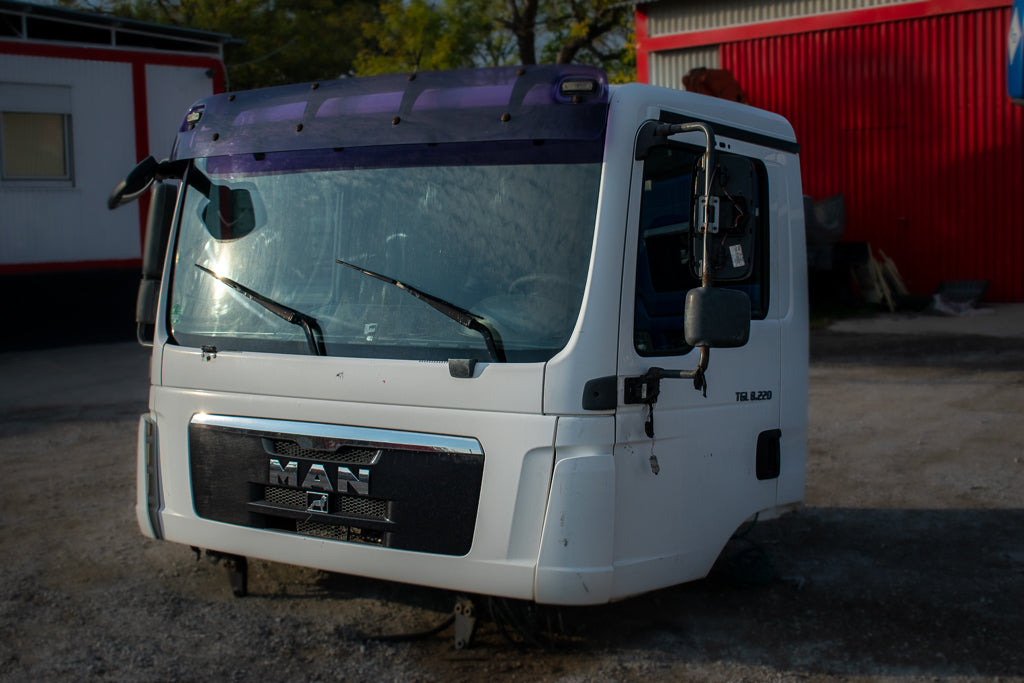 MAN TGL 8.220 - Кабіна в категорії Вантажівки: фото 1 MAN TGL 8.220 - Кабіна в категорії Вантажівки: фото 1