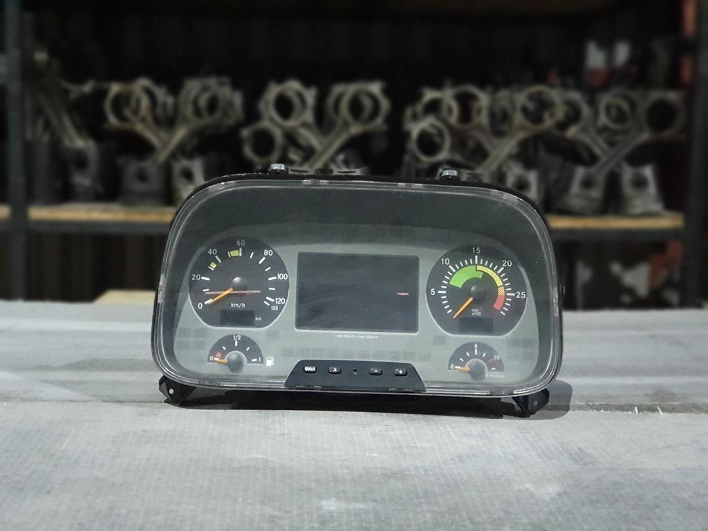 MERCEDES-BENZ ACTROS EURO V - Приладова панель в категорії Вантажівки: фото 1 MERCEDES-BENZ ACTROS EURO V - Приладова панель в категорії Вантажівки: фото 1