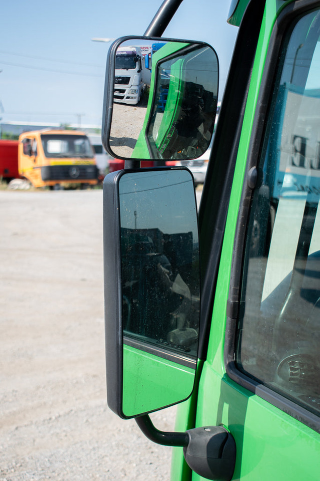 MERCEDES-BENZ ACTROS MP II - DRIVER - Дзеркало заднього виду в категорії Вантажівки: фото 1 MERCEDES-BENZ ACTROS MP II - DRIVER - Дзеркало заднього виду в категорії Вантажівки: фото 1