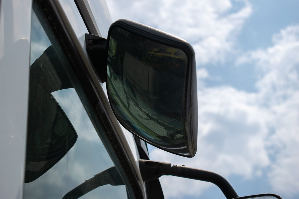 MERCEDES-BENZ ACTROS MP II - PASSENGER - Дзеркало заднього виду в категорії Вантажівки: фото 1 MERCEDES-BENZ ACTROS MP II - PASSENGER - Дзеркало заднього виду в категорії Вантажівки: фото 1