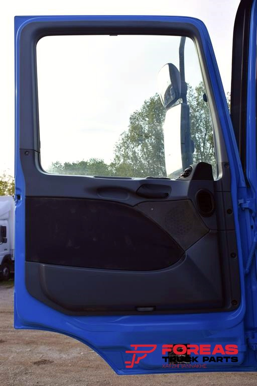 MERCEDES-BENZ ACTROS MP2 MEDIUM - Кабіна в категорії Вантажівки: фото 5 MERCEDES-BENZ ACTROS MP2 MEDIUM - Кабіна в категорії Вантажівки: фото 5