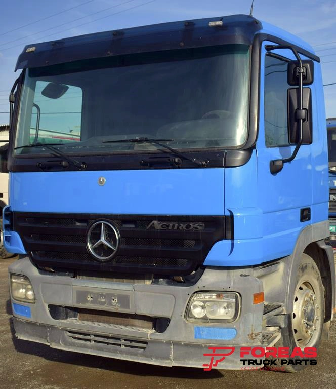 MERCEDES-BENZ ACTROS MP2 MEDIUM - Кабіна в категорії Вантажівки: фото 3 MERCEDES-BENZ ACTROS MP2 MEDIUM - Кабіна в категорії Вантажівки: фото 3