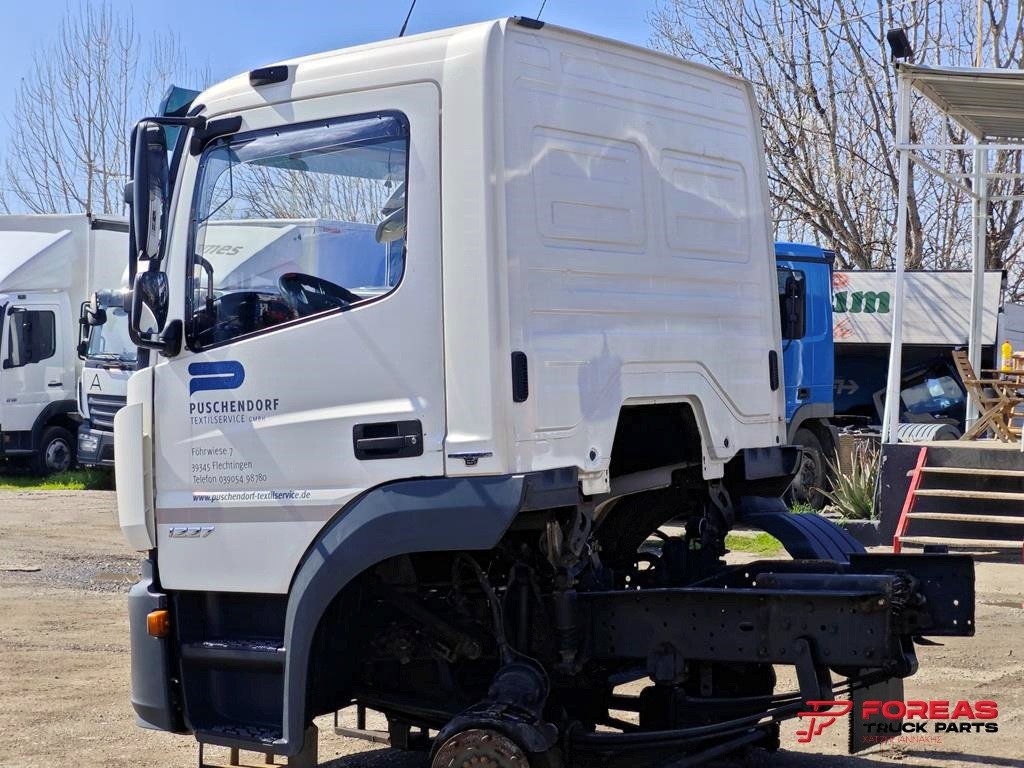 MERCEDES-BENZ ATEGO - EURO 6 - Кабіна в категорії Вантажівки: фото 4 MERCEDES-BENZ ATEGO - EURO 6 - Кабіна в категорії Вантажівки: фото 4