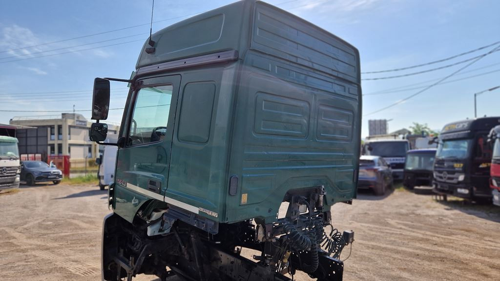MERCEDES-BENZ AXOR 1843 - Кабіна в категорії Вантажівки: фото 5 MERCEDES-BENZ AXOR 1843 - Кабіна в категорії Вантажівки: фото 5