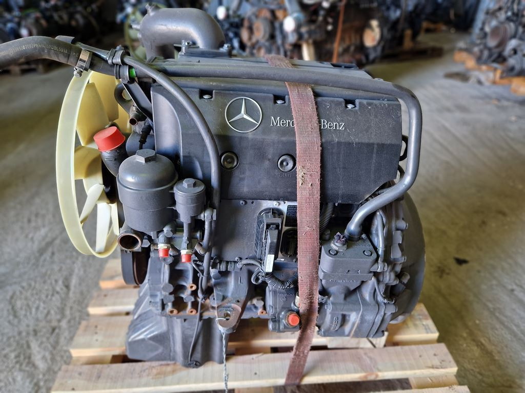MERCEDES-BENZ VARIO EURO 3 - Двигун в категорії Вантажівки: фото 4 MERCEDES-BENZ VARIO EURO 3 - Двигун в категорії Вантажівки: фото 4