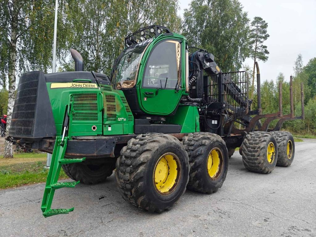 John Deere 1210 E - Харвестер: фото 1 John Deere 1210 E - Харвестер: фото 1