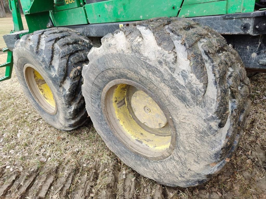 Форвардер John Deere 1210 G: фото 21