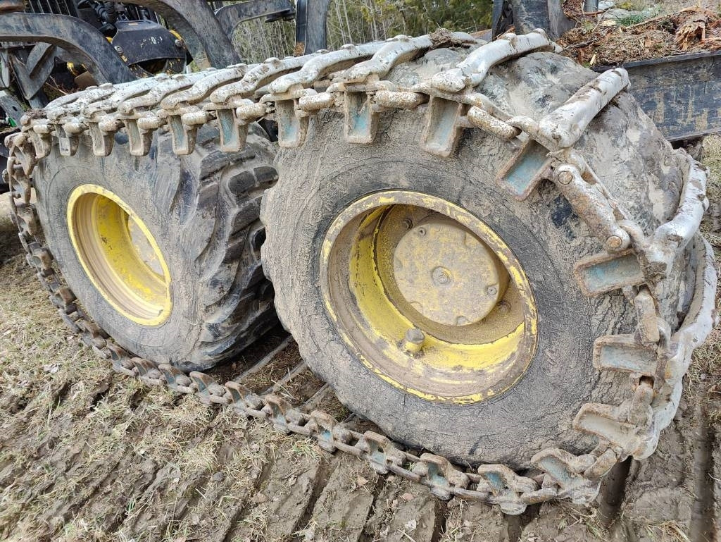 Форвардер John Deere 1210 G: фото 20