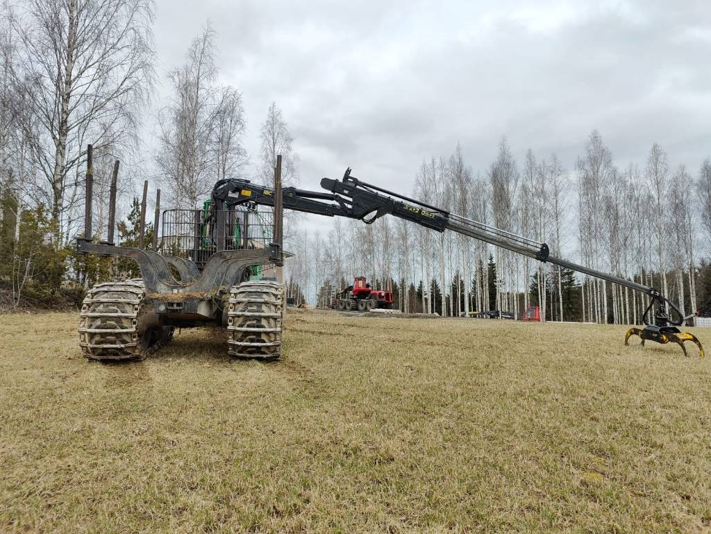 Форвардер John Deere 1210 G: фото 12