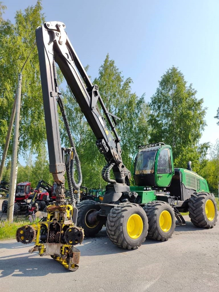 John Deere 1270 G - Харвестер: фото 1 John Deere 1270 G - Харвестер: фото 1