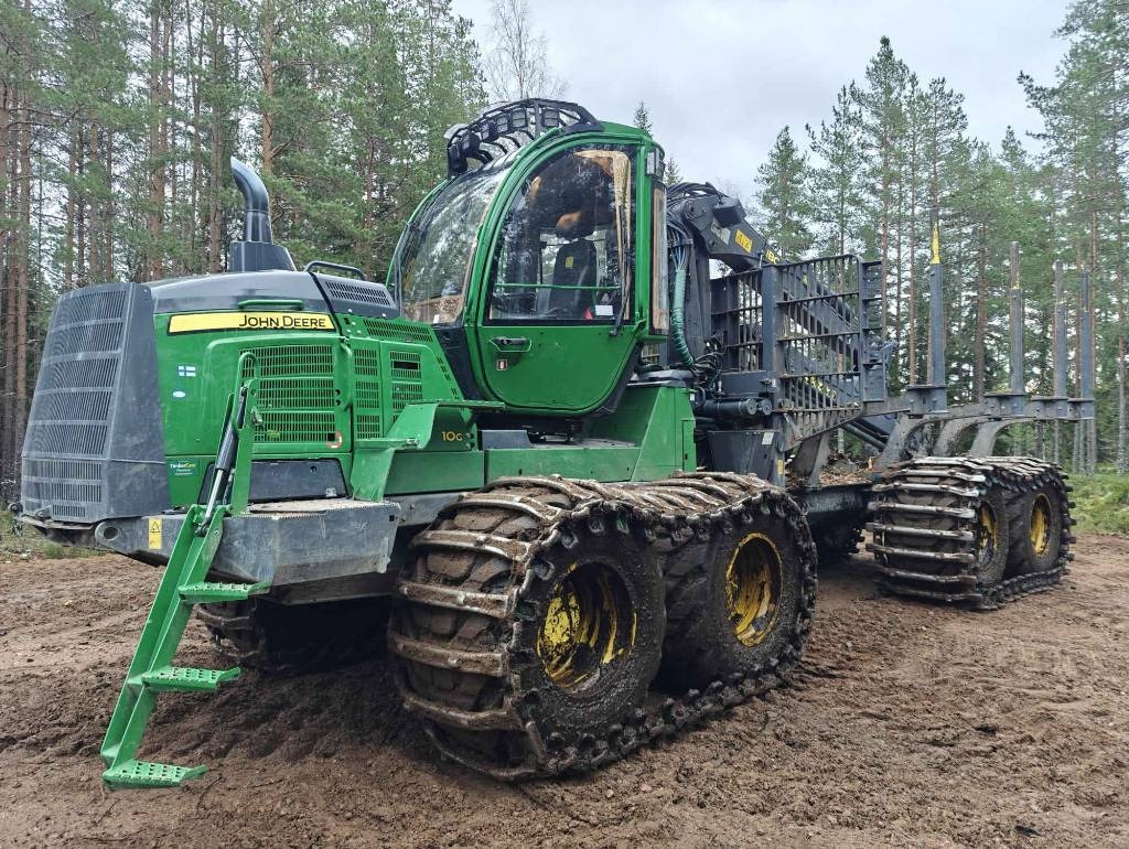 John Deere 1510 G - Форвардер: фото 1 John Deere 1510 G - Форвардер: фото 1