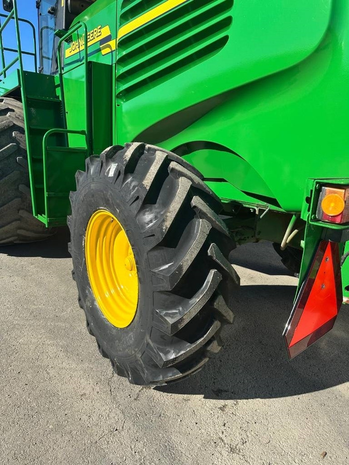 Кормозбиральний комбайн John Deere 7200: фото 9