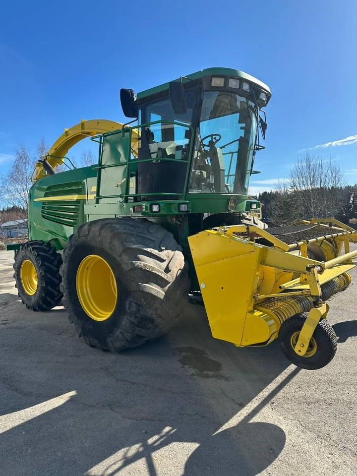 Кормозбиральний комбайн John Deere 7200: фото 6