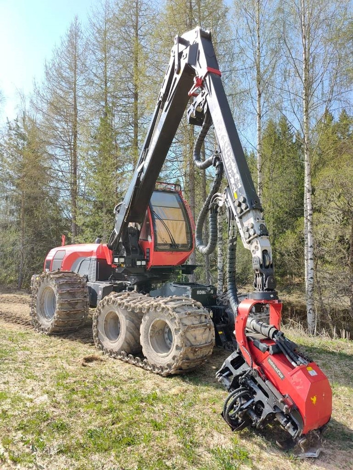 Харвестер Komatsu 901: фото 7 Харвестер Komatsu 901: фото 7