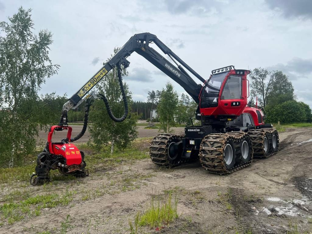 Komatsu 951 XC - Харвестер: фото 1 Komatsu 951 XC - Харвестер: фото 1