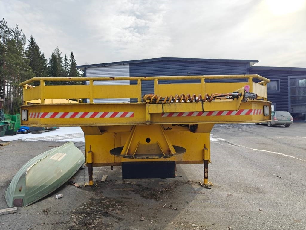 Ku-Ko Semi trailer - Низькорамна платформа напівпричіп: фото 5 Ku-Ko Semi trailer - Низькорамна платформа напівпричіп: фото 5