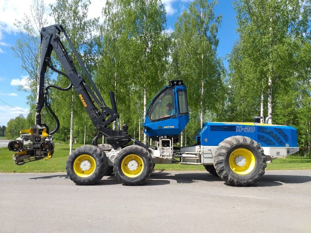 Rottne H20 - Харвестер: фото 2 Rottne H20 - Харвестер: фото 2