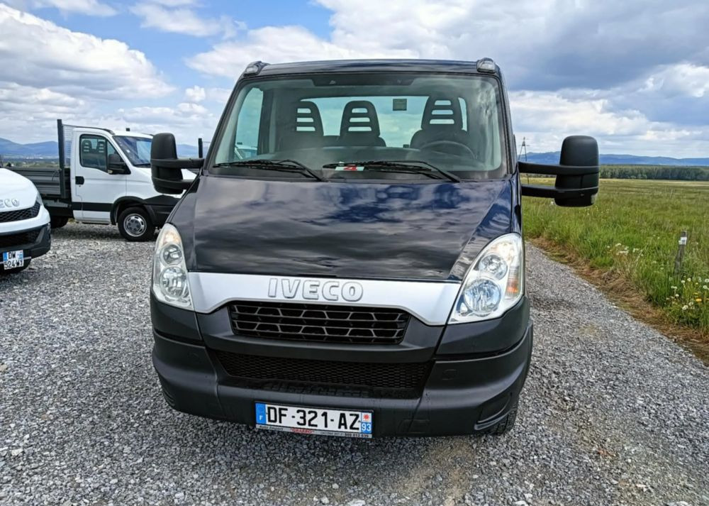 Iveco 35C13, 35C12, 35C14, 35C15 - Вантажівка шасі: фото 2 Iveco 35C13, 35C12, 35C14, 35C15 - Вантажівка шасі: фото 2