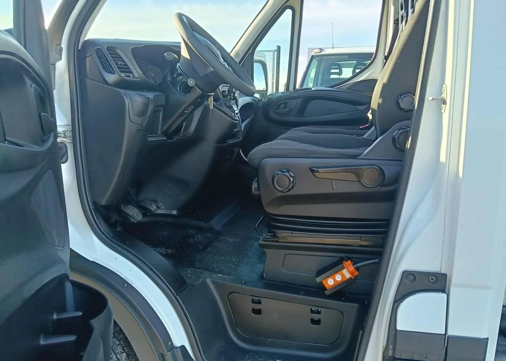 Малотоннажний самоскид Iveco DAILY 35C13, 35C13, 35C15: фото 10