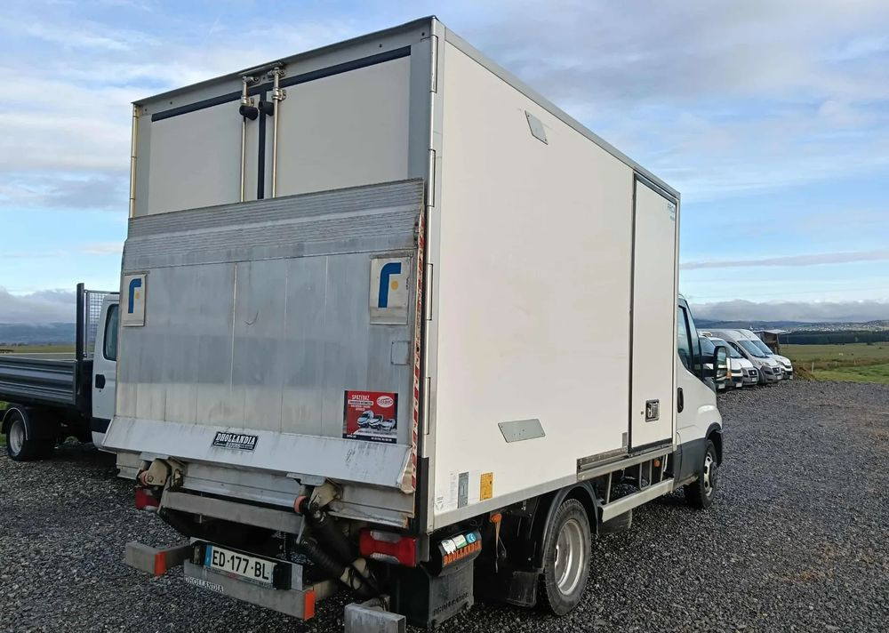 Iveco DAILY 35C15,35C14,35C13,35C12 - Фургон-рефрижератор: фото 3 Iveco DAILY 35C15,35C14,35C13,35C12 - Фургон-рефрижератор: фото 3
