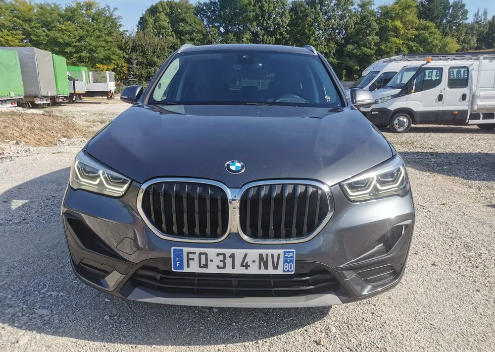 BMW X1 sDrive16d - Легковий автомобіль: фото 2 BMW X1 sDrive16d - Легковий автомобіль: фото 2