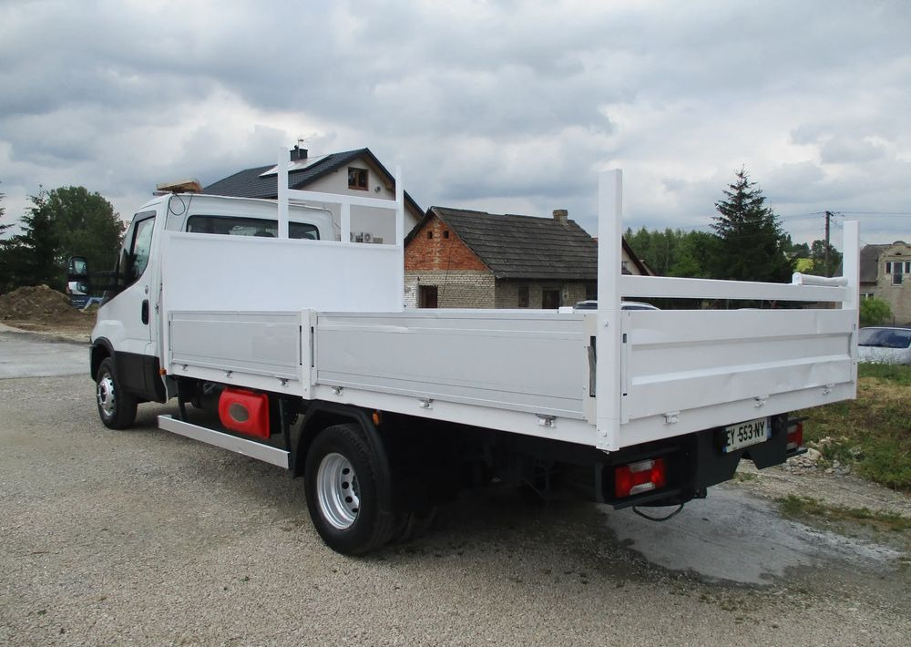 Iveco Daily 3.0 na bliźniaku 70C18 skrzynia, laweta, rama, HDS, 70-180 kiper - Бортова вантажівка/ Платформа: фото 5 Iveco Daily 3.0 na bliźniaku 70C18 skrzynia, laweta, rama, HDS, 70-180 kiper - Бортова вантажівка/ Платформа: фото 5