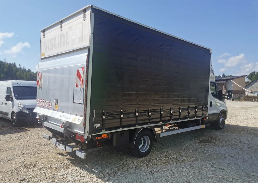 Iveco Daily 70C18 firana Winda 1.000kg Dhollandia wejkama 12pal - Тентована вантажівка: фото 3 Iveco Daily 70C18 firana Winda 1.000kg Dhollandia wejkama 12pal - Тентована вантажівка: фото 3