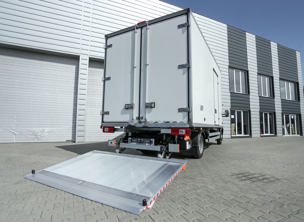 Mercedes-Benz Sprinter 319 - Фургон з закритим кузовом: фото 4 Mercedes-Benz Sprinter 319 - Фургон з закритим кузовом: фото 4