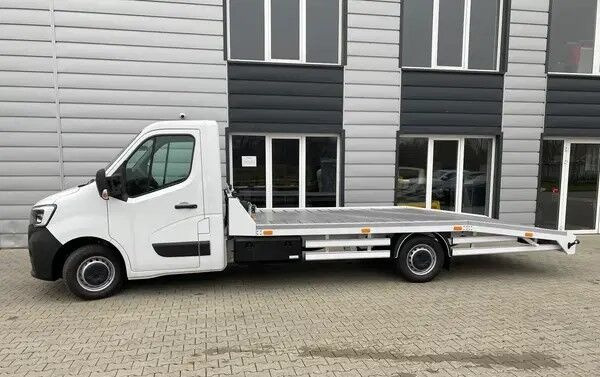 Renault Master - Евакуатор: фото 3 Renault Master - Евакуатор: фото 3