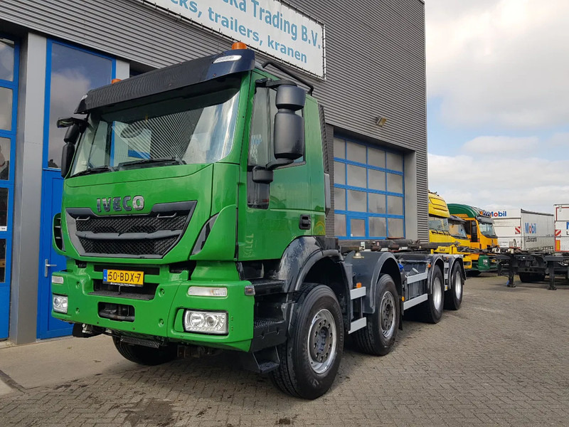 Iveco Stralis 450 8x4 Steel Nieuwe Apk/TÜV 430.000 km kettingsyst 30 ton - Контейнеровоз/ Змінний кузов вантажівка: фото 2 Iveco Stralis 450 8x4 Steel Nieuwe Apk/TÜV 430.000 km kettingsyst 30 ton - Контейнеровоз/ Змінний кузов вантажівка: фото 2