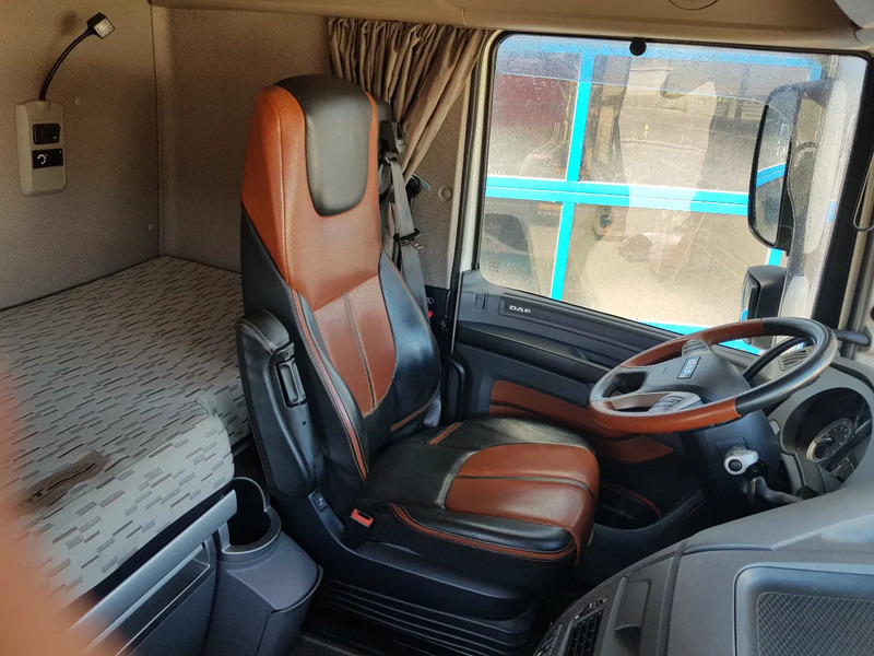 Тягач DAF XF 460 XF 460 ADR EX/II, EX/III, FL,OX and AT Leather Int. Night Airco: фото 10