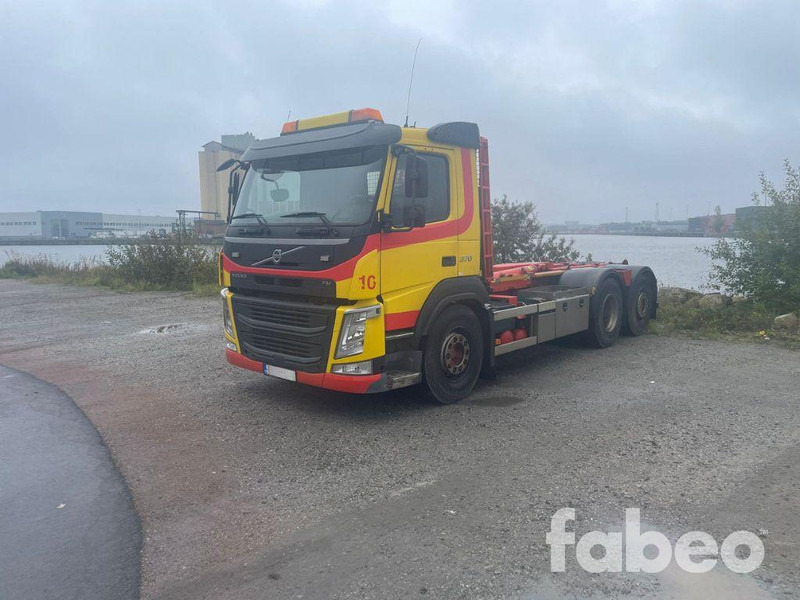 Volvo FM 370 - Гаковий мультиліфт вантажівка: фото 1 Volvo FM 370 - Гаковий мультиліфт вантажівка: фото 1
