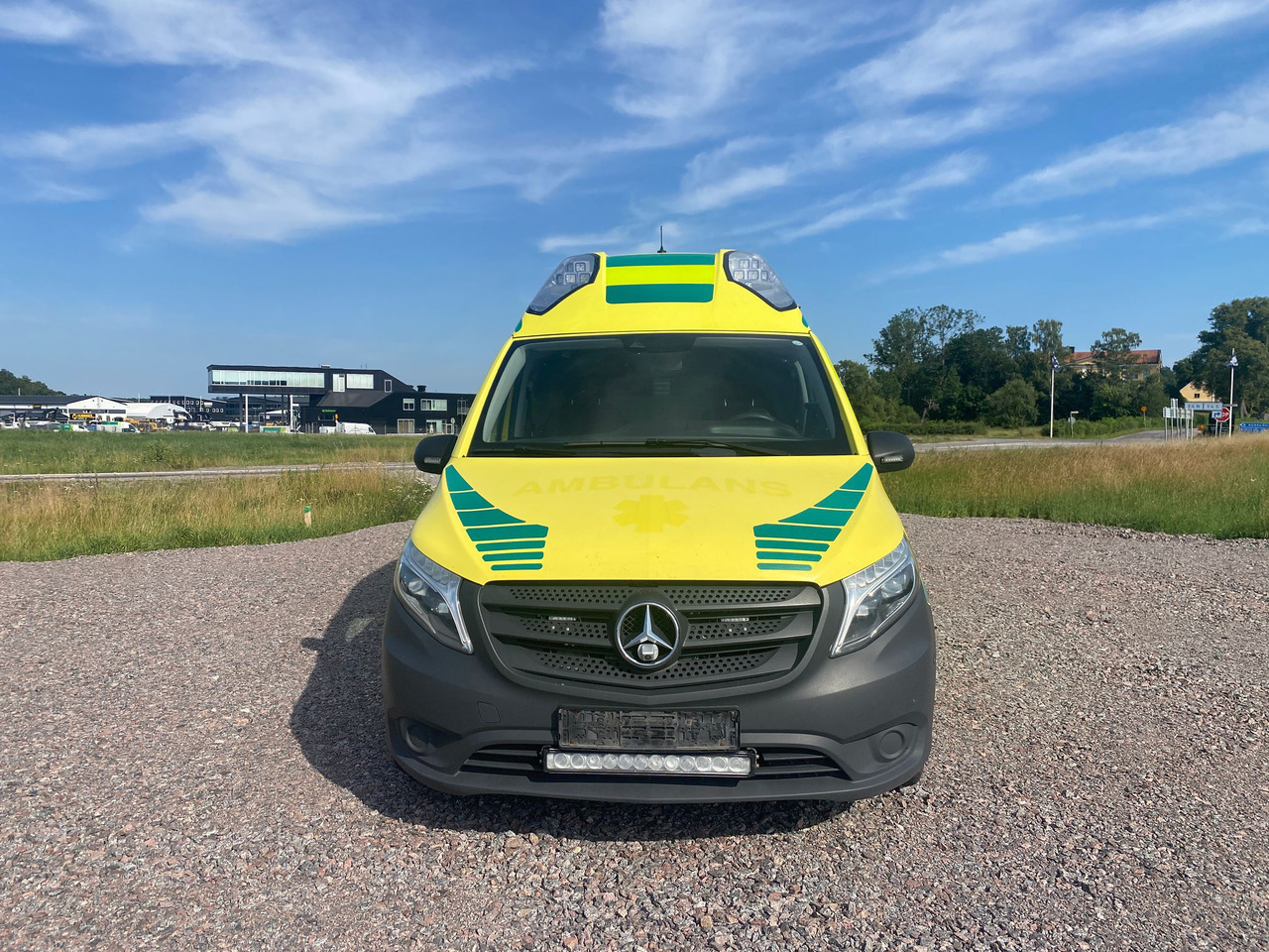 MERCEDES-BENZ Vito 119 4x4 - Ambulans / AMBULANCE - Карета швидкої допомоги: фото 4 MERCEDES-BENZ Vito 119 4x4 - Ambulans / AMBULANCE - Карета швидкої допомоги: фото 4