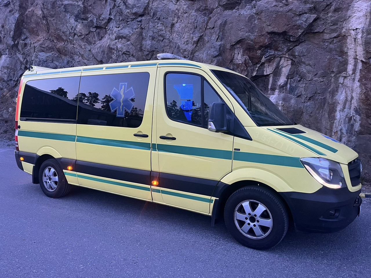 Mercedes-Benz Sprinter 316 - 2 stretcher AMBULANCE / Krankenwagen / Швидка допомога - Карета швидкої допомоги: фото 2 Mercedes-Benz Sprinter 316 - 2 stretcher AMBULANCE / Krankenwagen / Швидка допомога - Карета швидкої допомоги: фото 2