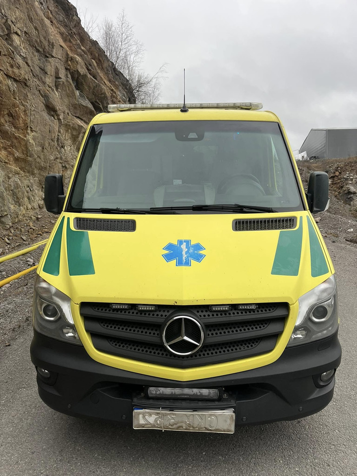 Mercedes-Benz Sprinter 316 - 2 stretcher ambulance - RESERVERAD!! - Карета швидкої допомоги: фото 5 Mercedes-Benz Sprinter 316 - 2 stretcher ambulance - RESERVERAD!! - Карета швидкої допомоги: фото 5