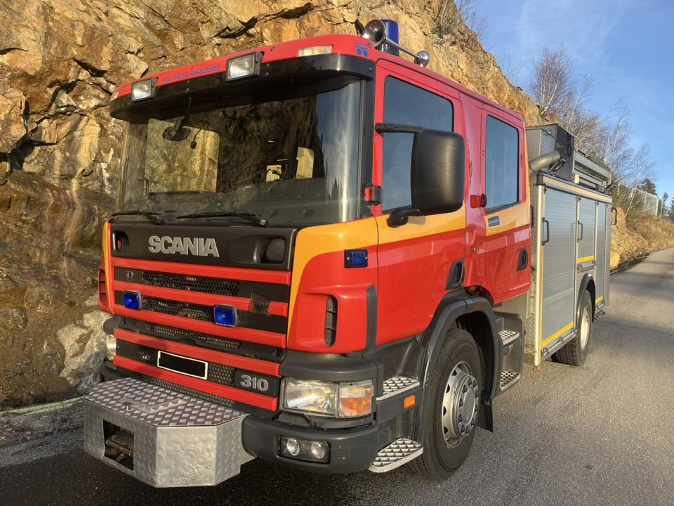 SCANIA P94GB 4x2 NZ310 - Fire engine - RESERVERAD !! - Пожежна машина: фото 1 SCANIA P94GB 4x2 NZ310 - Fire engine - RESERVERAD !! - Пожежна машина: фото 1