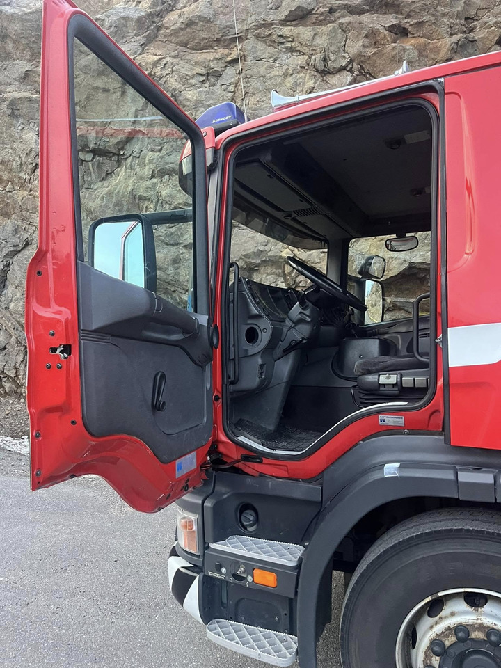 Scania P94GB 4x2 NA 310 - fire engine - SOLD/SÅLD !!! - Пожежна машина: фото 4 Scania P94GB 4x2 NA 310 - fire engine - SOLD/SÅLD !!! - Пожежна машина: фото 4