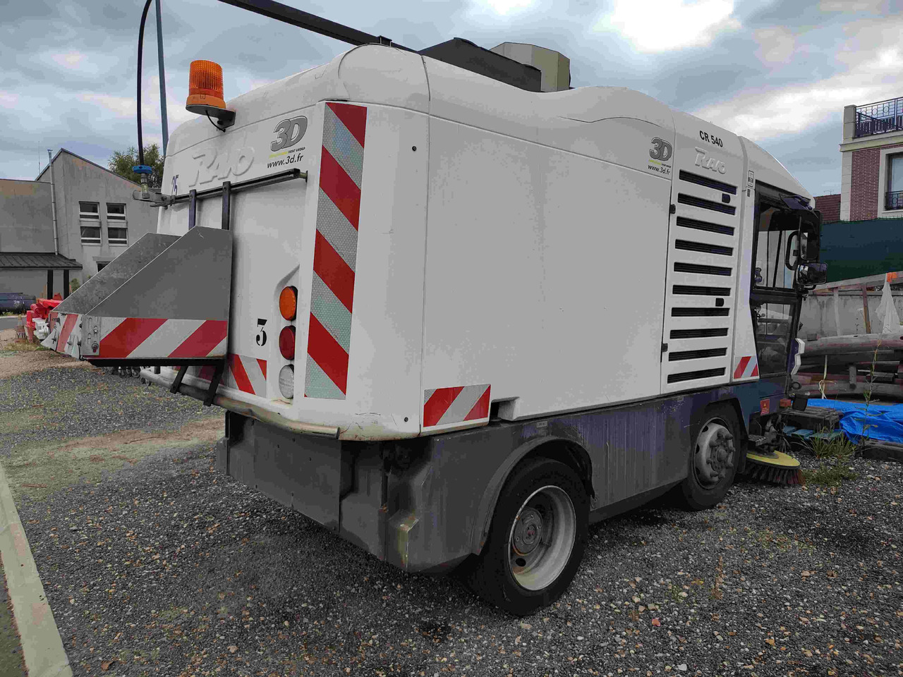 RAVO RAVO 540 Kehrmaschiene Sweeper Euro5 - Підмітально-прибиральна машина: фото 3 RAVO RAVO 540 Kehrmaschiene Sweeper Euro5 - Підмітально-прибиральна машина: фото 3
