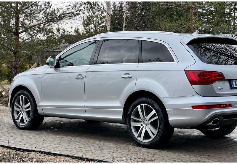 Audi Q7 - Легковий автомобіль: фото 3 Audi Q7 - Легковий автомобіль: фото 3
